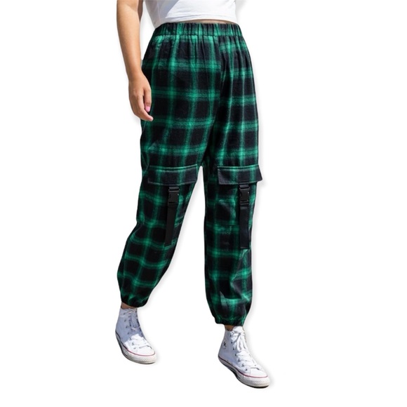 62 Shein Plus Patched Joggers 